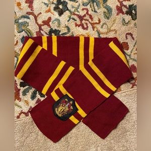 Girls Harry Potter scarf